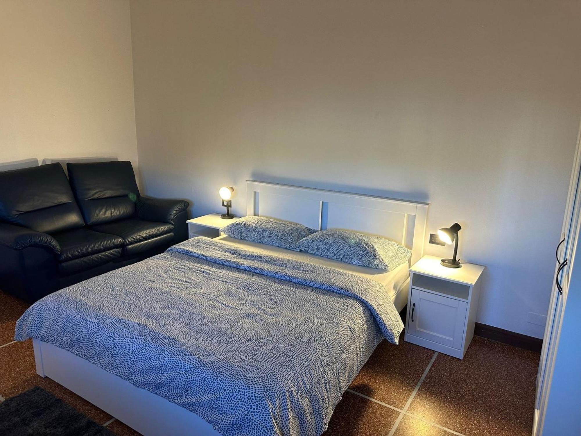 Apartment Da Luciano Vicino Stazione Piazza Principe